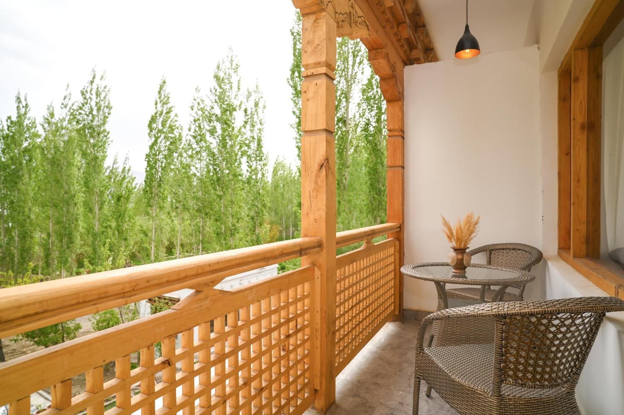 Hotel Ladakh Hills Leh Extérieur photo